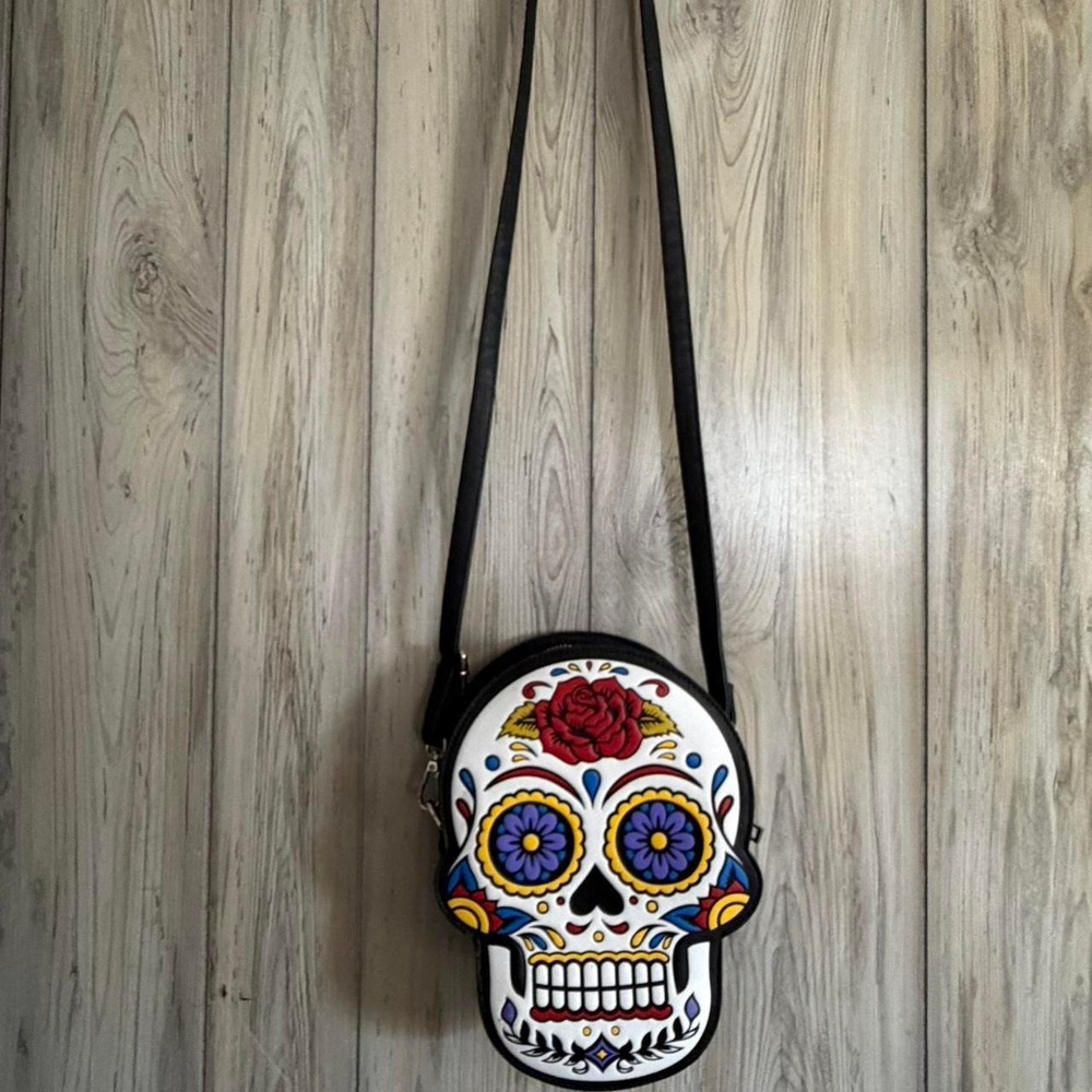 Crossbody Skull Purse